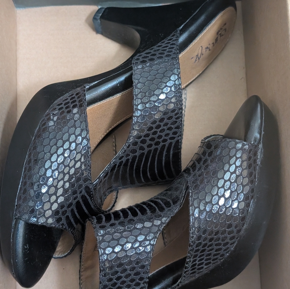 Black Snake Women's 3 Inch Heels by Sofft. Worn Once And Are In EUC
